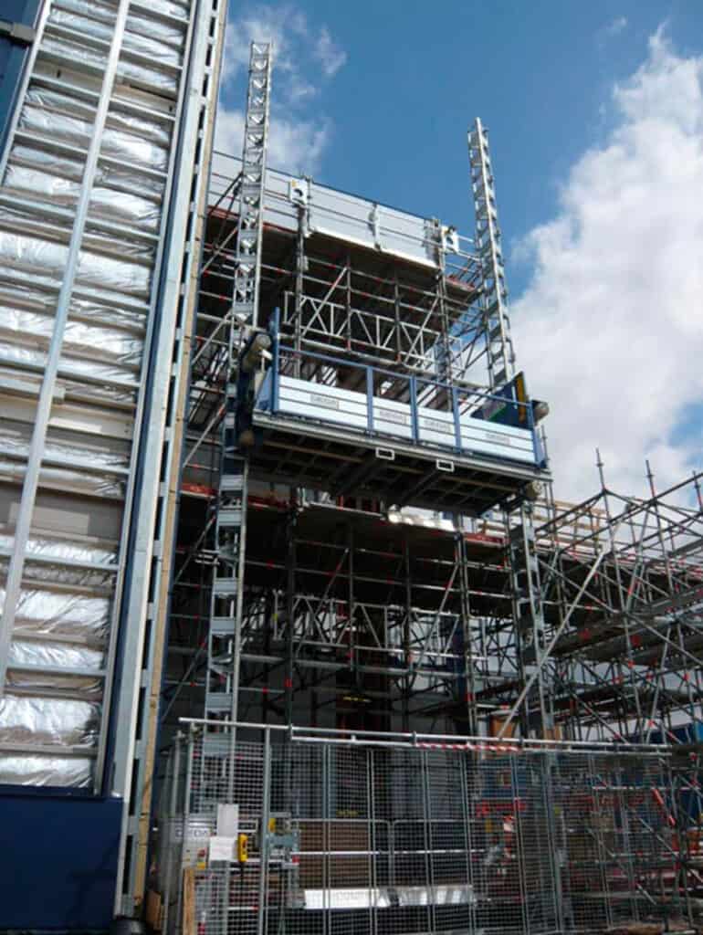 Scaffold Hoists | Connect Scaffolding